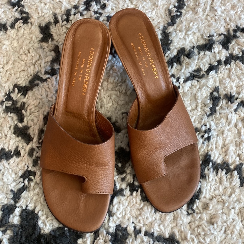 Donald Pliner Leather Slides - Picture 3 of 5